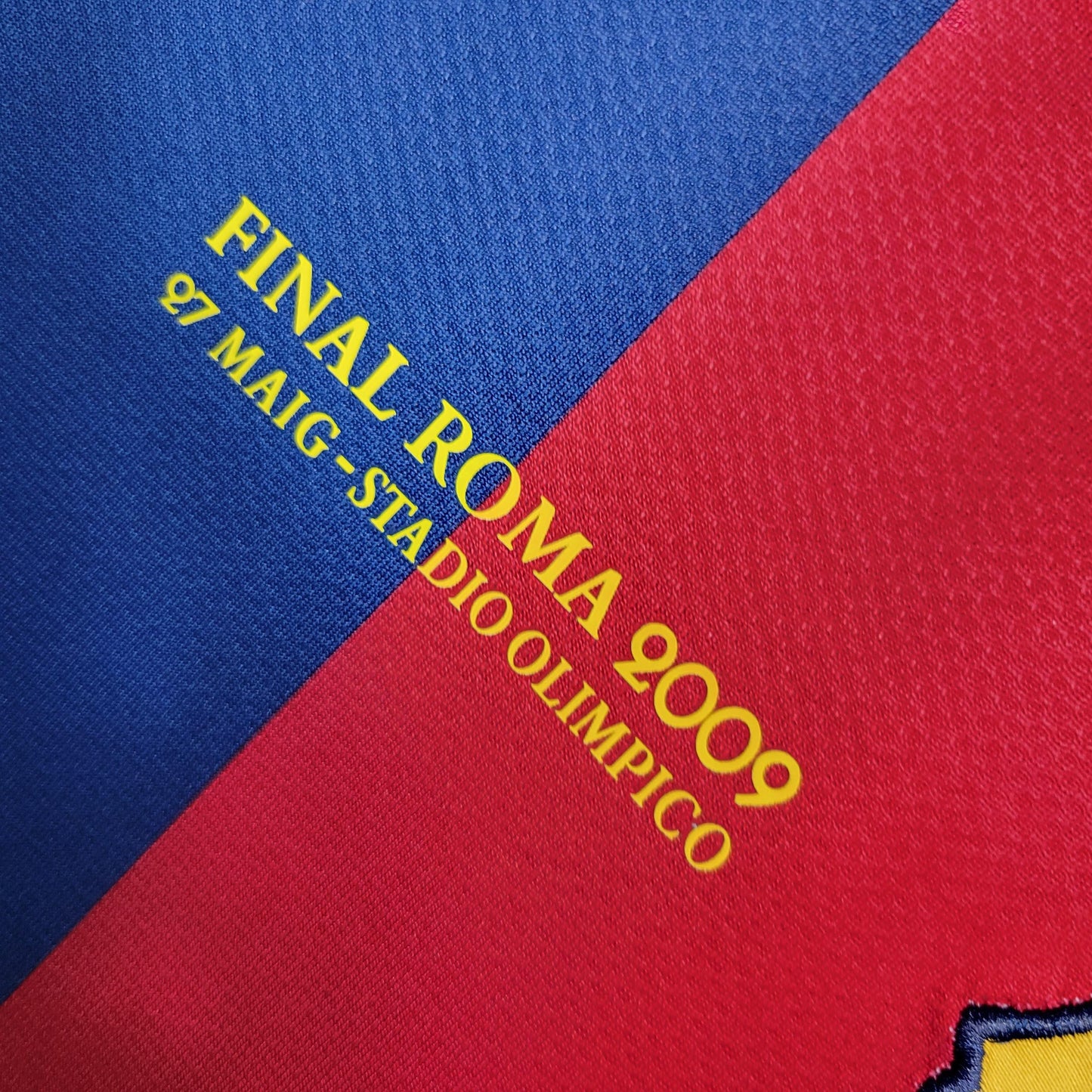 FC Barcelona 08/09 Home Jersey (Retro)