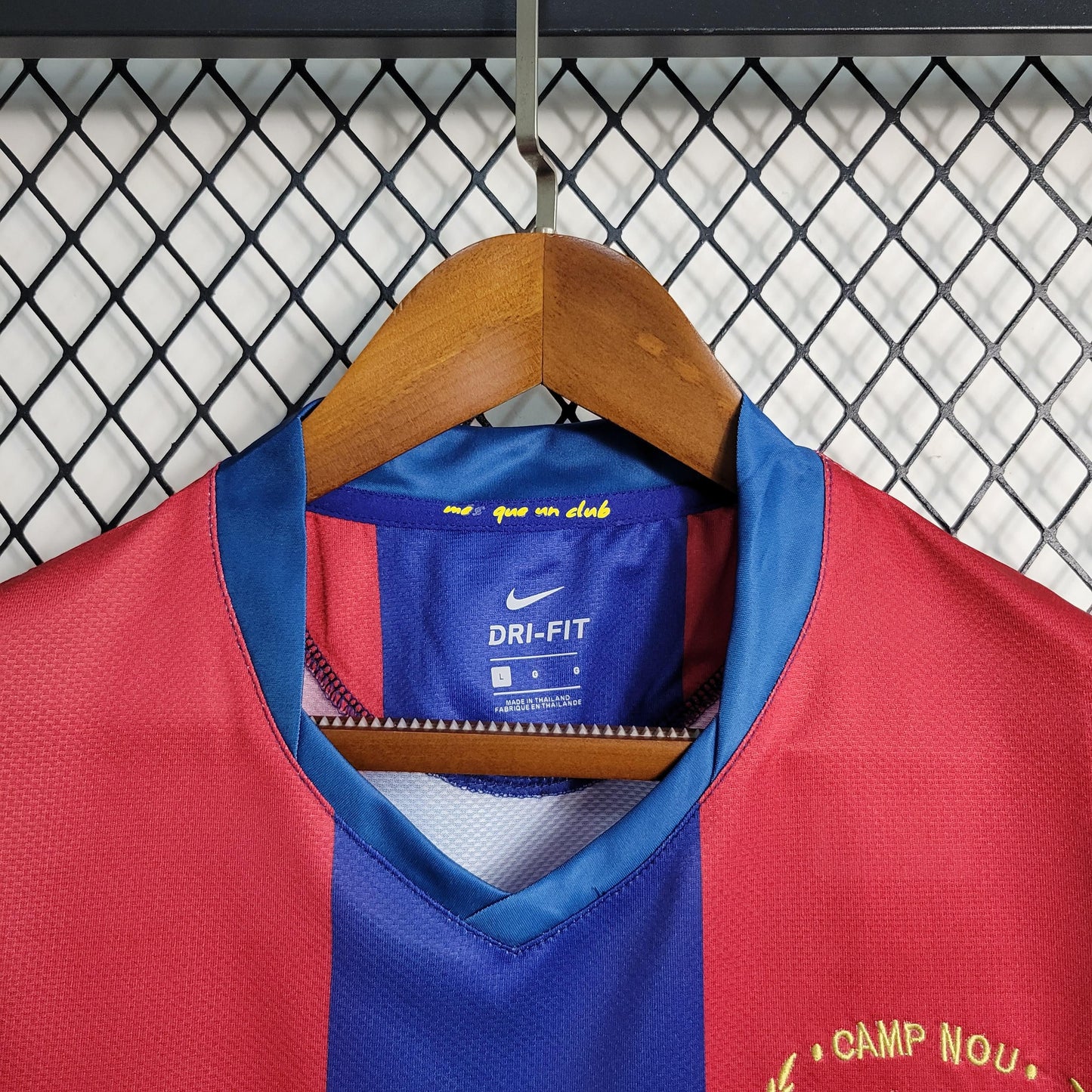 FC Barcelona 07/08 Home Jersey (Retro)