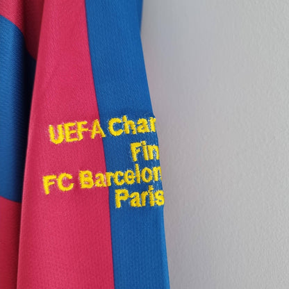 FC Barcelona 05/06 Home Jersey (Retro)