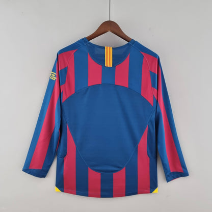 FC Barcelona 05/06 Home Jersey (Retro)